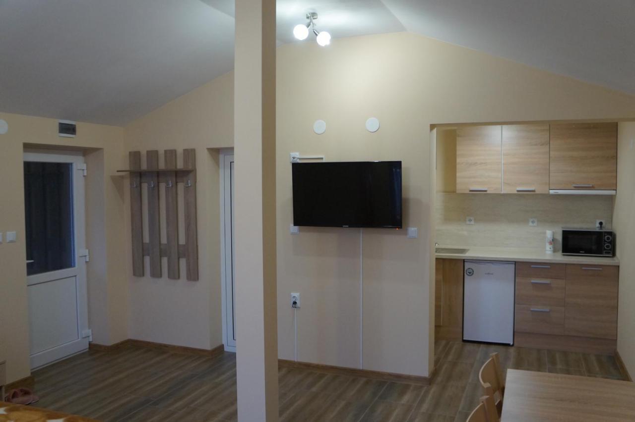 Apartmán Dessi Pleven Exteriér fotografie